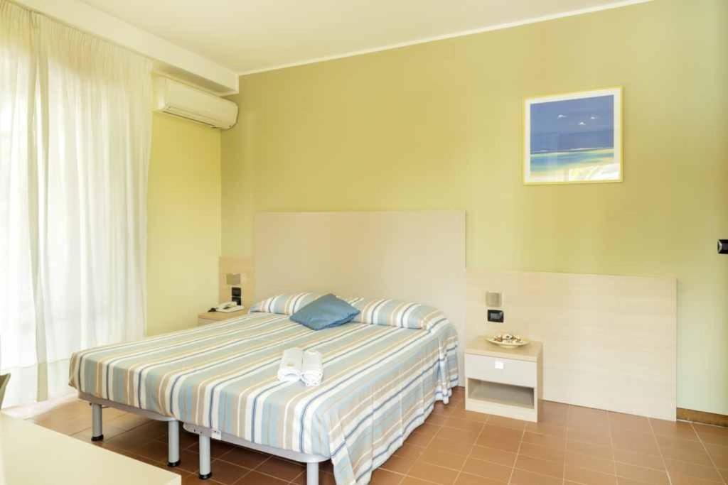 Hotel Blumen San Benedetto del Tronto Exterior photo