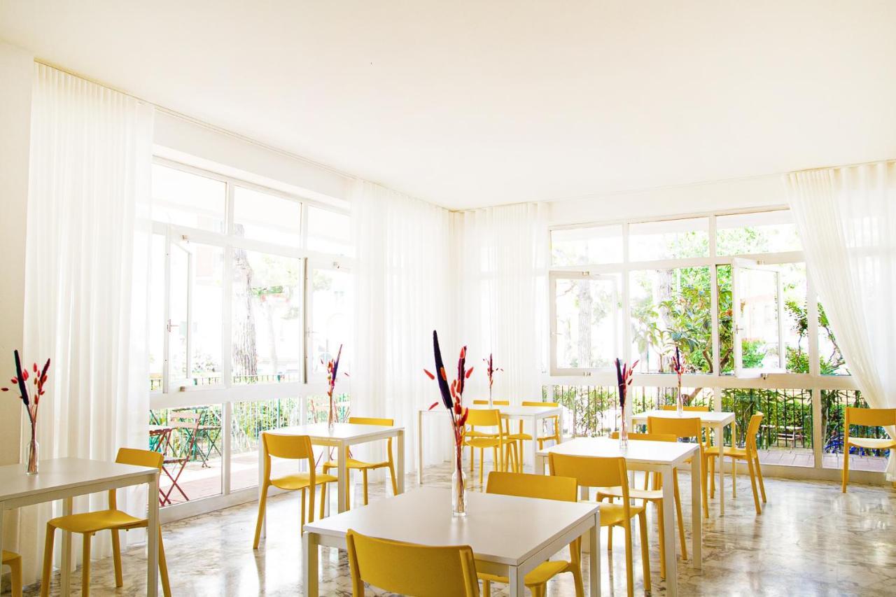 Hotel Blumen San Benedetto del Tronto Exterior photo